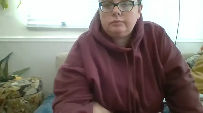 Snapshot of LauLauPAWG chatting on January 15, 2:13 pm LauLauPAWG online show from January 15, 2:13 pm