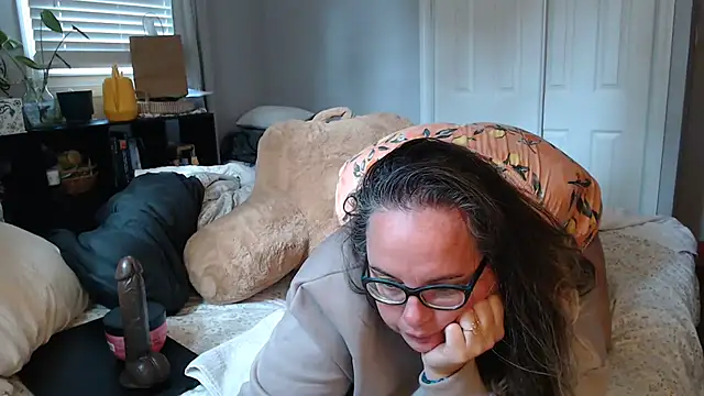 Snapshot of LauLauPAWG chatting on October 29, 3:36 pm LauLauPAWG online show from October 29, 3:36 pm