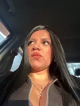 Snapshot of Milff_parkerrr chatting on February 4, 11:49 am Milff parkerrr online show from February 4, 11:49 am