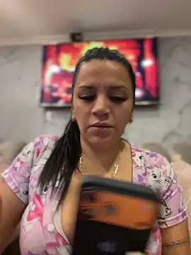 Milff parkerrr online show from June 4, 3:01 am