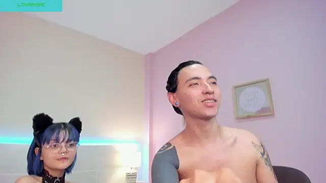 MARCUS AND HIKARY online show from January 3, 2:21 am