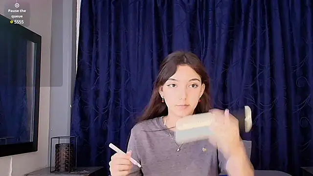 Snapshot of Marcelaa_fox chatting on February 26, 8:33 pm Marcelaa fox online show from February 26, 8:33 pm