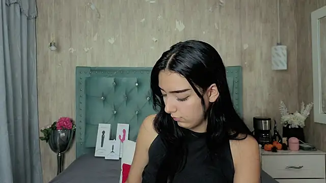 Marcelaa fox online show from June 10, 9:03 pm