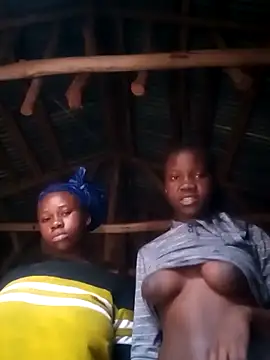 Snapshot of Black_juicy24 chatting on November 9, 4:44 am Black juicy24 online show from November 9, 4:44 am