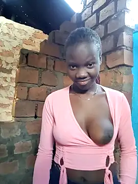 Snapshot of Black_juicy24 chatting on November 18, 4:06 am Black juicy24 online show from November 18, 4:06 am