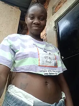 Snapshot of Black_juicy24 chatting on June 9, 4:35 am Black juicy24 online show from June 9, 4:35 am