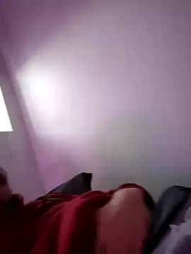 Snapshot of poldek38 chatting on January 3, 3:01 pm poldek38 online show from January 3, 3:01 pm