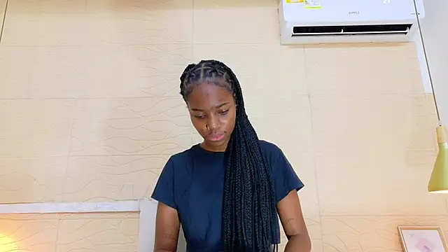 Chocolatte bar online show from February 23, 1:10 pm