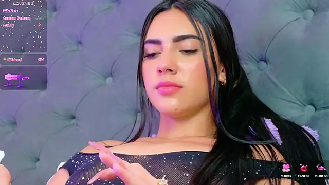 Snapshot of IsaValencia chatting on February 23, 9:55 am IsaValencia online show from February 23, 9:55 am