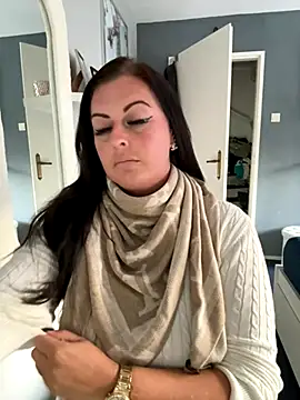 vanessaNL online show from October 2, 4:47 pm