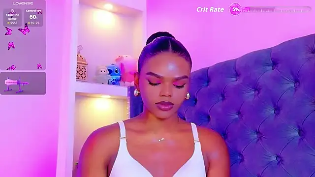 CamiEstrada online show from December 3, 12:29 am