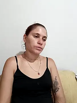 Scarlett-Leh online show from March 18, 4:47 am