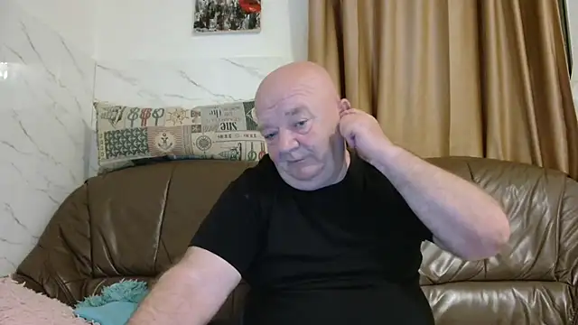 fullballs6 online show from May 1, 1:21 am