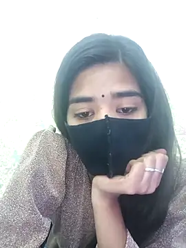 ks536191 online show from March 18, 5:20 am