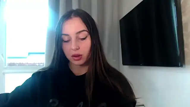 courtneyPerfect online show from October 16, 2:18 pm