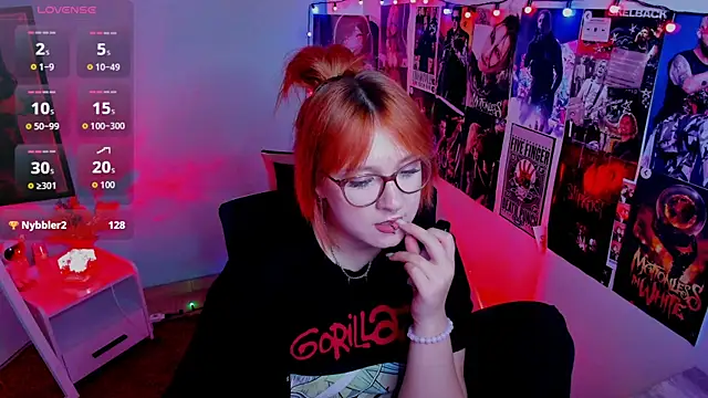 Rudy 02 online show from September 9, 4:45 am