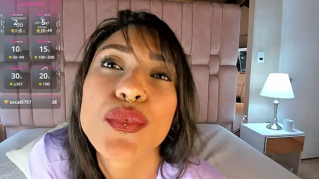 Snapshot of AshleyBelth_ chatting on December 17, 8:21 pm AshleyBelth online show from December 17, 8:21 pm