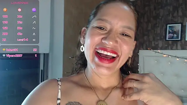 samantha  karolstone online show from December 22, 5:34 am