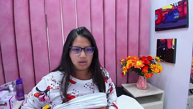 Snapshot of Miaa_Smiith_ chatting on October 30, 3:30 am Miaa Smiith online show from October 30, 3:30 am