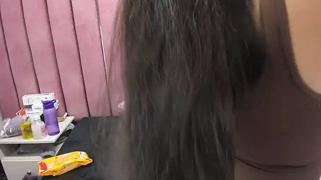 Snapshot of Miaa_Smiith_ chatting on November 18, 3:01 am Miaa Smiith online show from November 18, 3:01 am