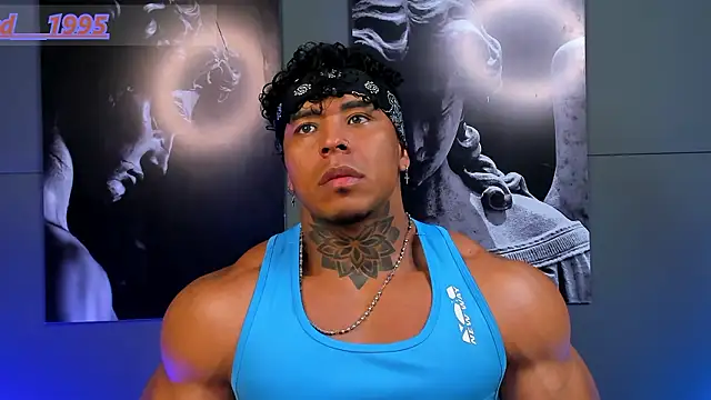 bradley smith online show from March 3, 11:43 pm