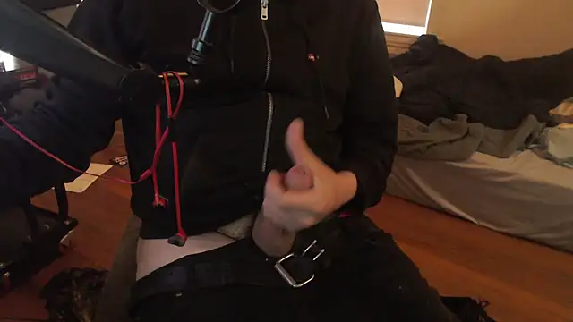 Snapshot of chicostick413 chatting on March 14, 7:23 pm chicostick413 online show from March 14, 7:23 pm