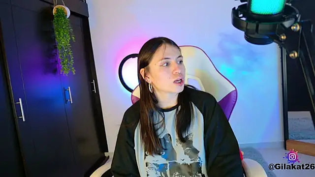 GilaKat online show from November 16, 7:47 am