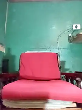 Snapshot of Chocolate_factory_man chatting on December 8, 7:32 pm Chocolate factory man online show from December 8, 7:32 pm