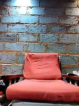 Snapshot of Chocolate_factory_man chatting on October 18, 7:47 pm Chocolate factory man online show from October 18, 7:47 pm