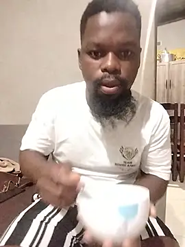 Snapshot of Chocolate_factory_man chatting on July 22, 3:20 am Chocolate factory man online show from July 22, 3:20 am