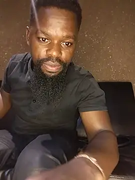 Snapshot of Chocolate_factory_man chatting on July 22, 10:56 pm Chocolate factory man online show from July 22, 10:56 pm