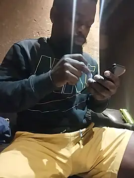 Snapshot of Chocolate_factory_man chatting on July 30, 3:38 am Chocolate factory man online show from July 30, 3:38 am