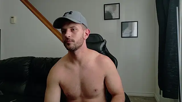 Snapshot of Thekodyy chatting on August 8, 7:38 pm Thekodyy online show from August 8, 7:38 pm
