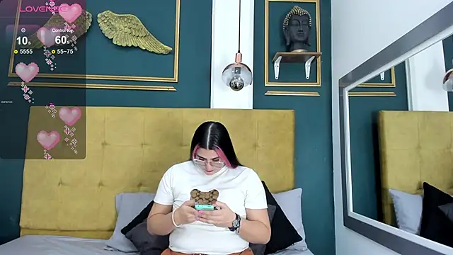 BellaPeers  online show from February 4, 11:38 am