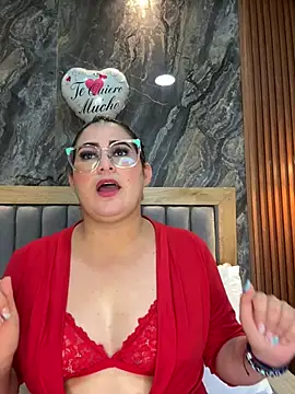 BellaPeers  online show from February 16, 3:05 pm