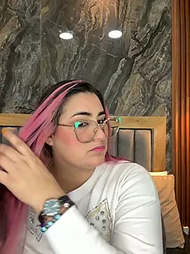 BellaPeers  online show from February 21, 11:33 am