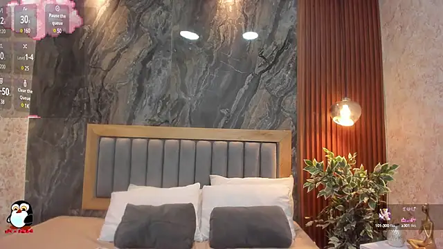 BellaPeers  online show from March 14, 11:45 am