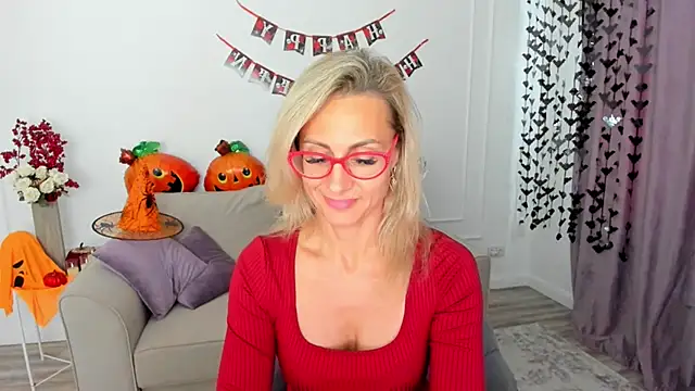 MuseOfStage online show from October 26, 11:27 am