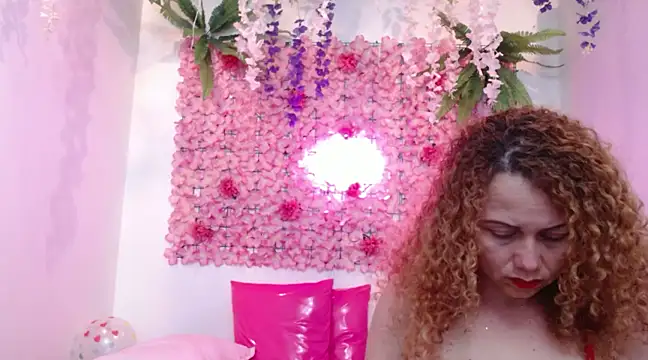 BLONDE SEXYHOT online show from February 15, 6:23 am