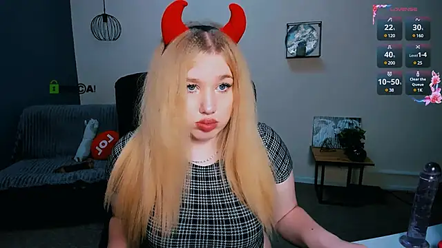 Snapshot of juli_kisss chatting on January 18, 2:36 am juli kisss online show from January 18, 2:36 am