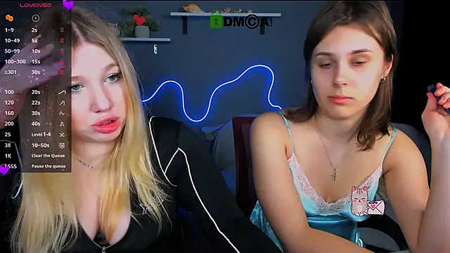 Snapshot of juli_kisss chatting on March 14, 9:10 pm juli kisss online show from March 14, 9:10 pm