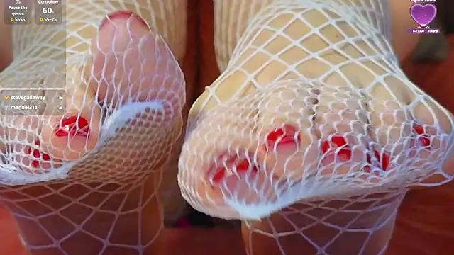 Snapshot of SweetScribe chatting on January 31, 9:59 am SweetScribe online show from January 31, 9:59 am