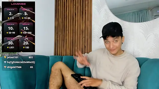 Austin Cardieff online show from March 18, 4:04 pm