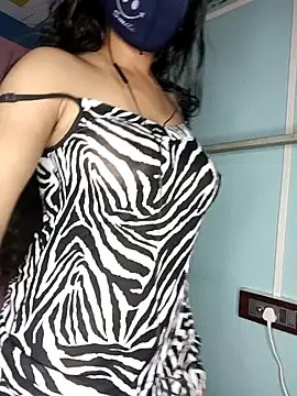 Snapshot of wild_bong_queen chatting on December 29, 2:31 pm wild bong queen online show from December 29, 2:31 pm