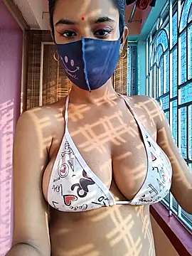 wild bong queen online show from November 30, 9:35 am