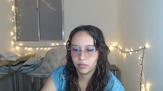 Skarlet Adams28 online show from February 3, 3:49 pm