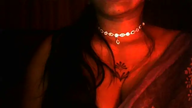 Snapshot of telugu99ramya chatting on May 28, 4:26 pm telugu99ramya online show from May 28, 4:26 pm