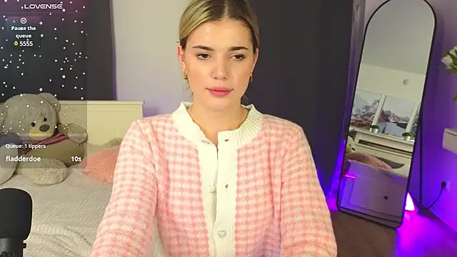 adrianawow1 online show from March 9, 3:32 am