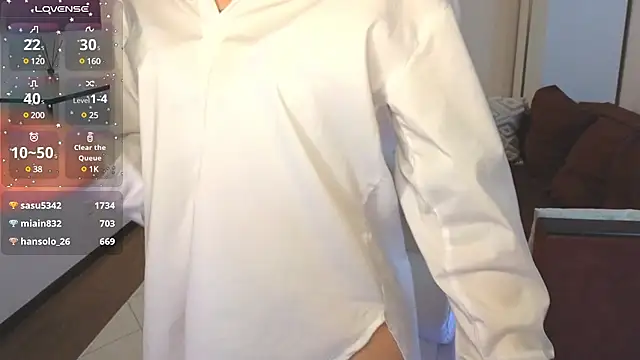 adrianawow1 online show from March 19, 12:26 am