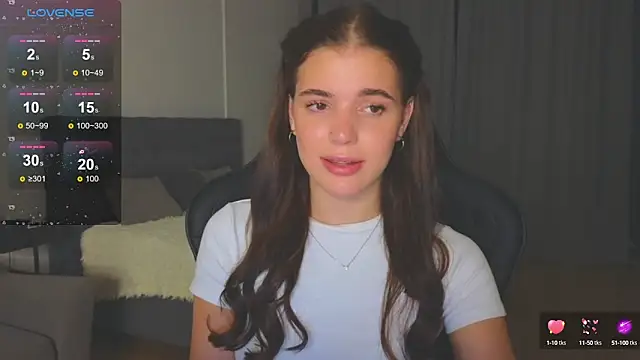 adrianawow1 online show from September 16, 9:16 pm